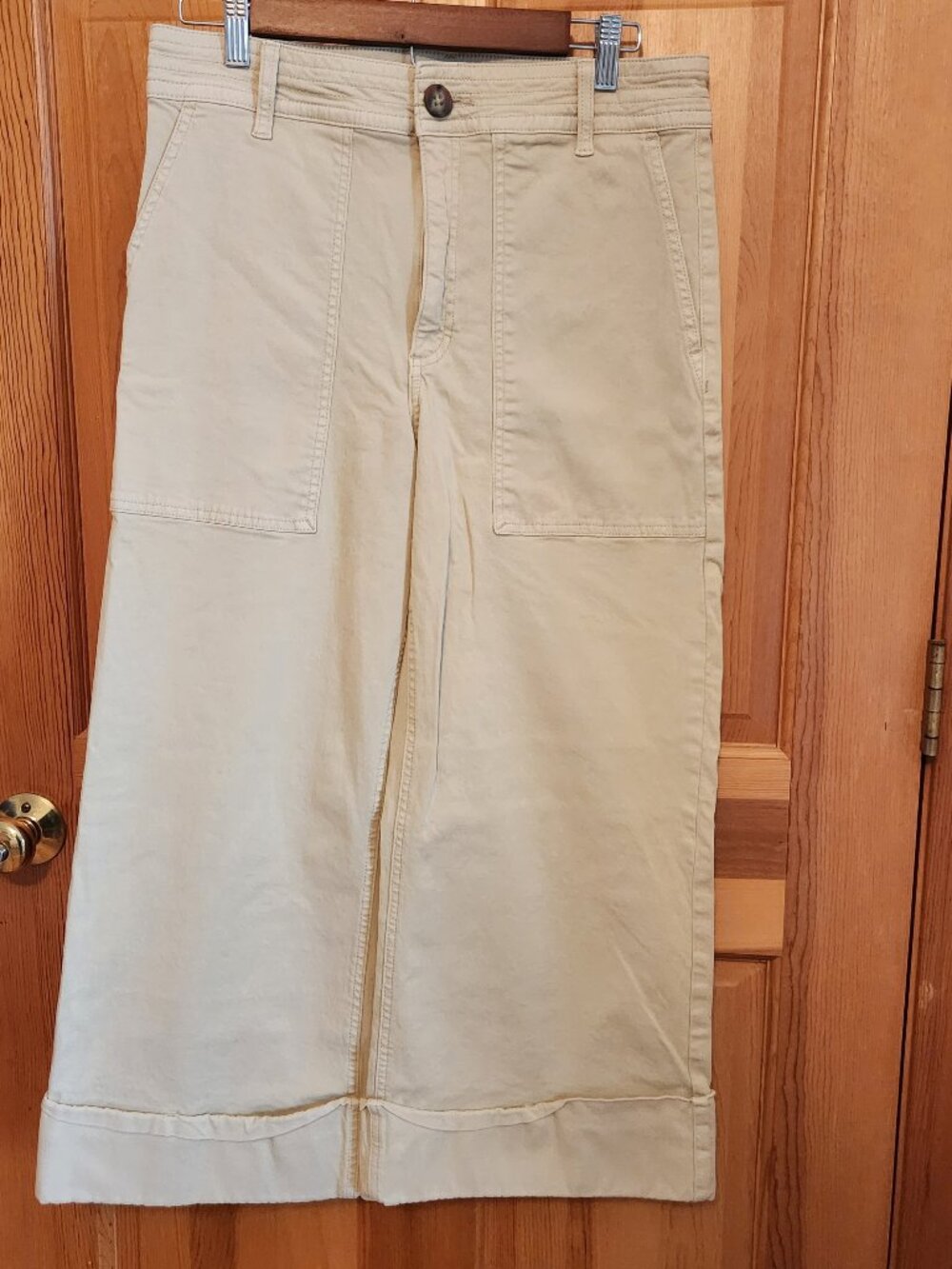 Pistola High Rise Wide Leg Utility Capris Tan Beige Cuffed Cropped Size‎ 31